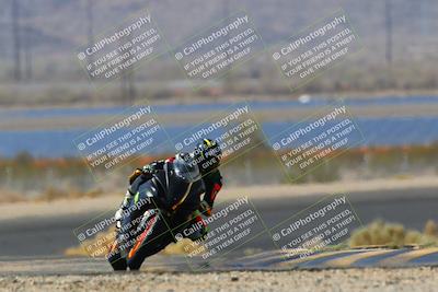 media/Apr-10-2022-SoCal Trackdays (Sun) [[f104b12566]]/Turn 14 (10am)/